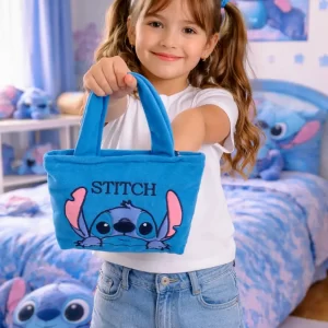 👉 Stitch Peluş Çanta – İsim Nakışlı Kişiye Özel Çocuk Çantası